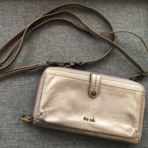 Metallic Leather Smartphone Crossbody Bag/wallet